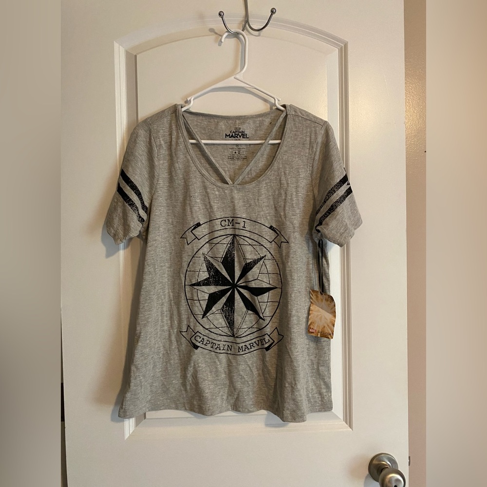 NWT Marvel Shirt